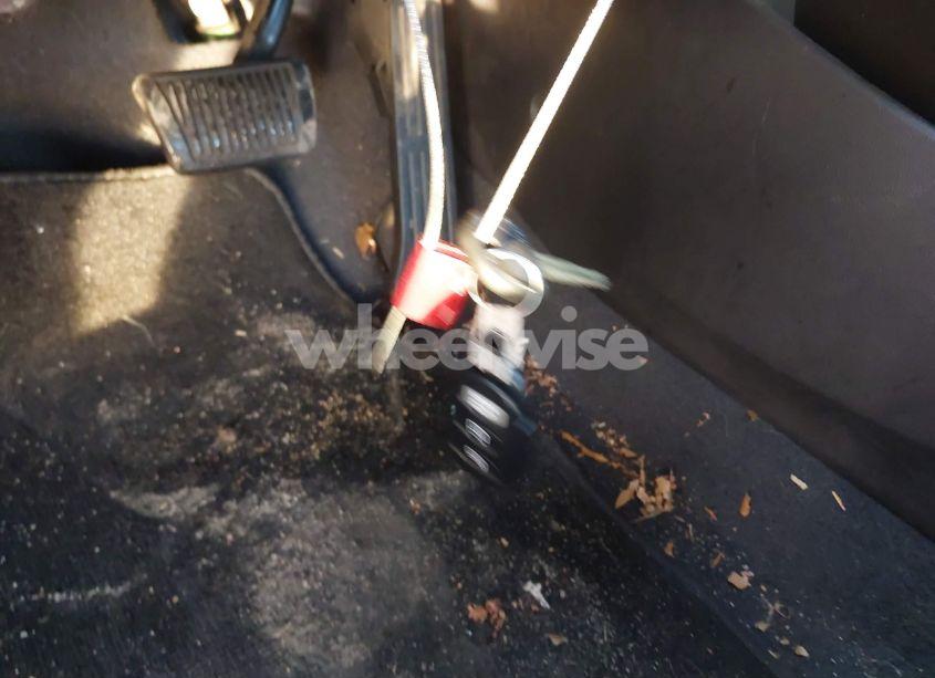 Photo 11 of 2013 Hyundai Elantra GLS (VIN 5NPDH4AE7DH447476)