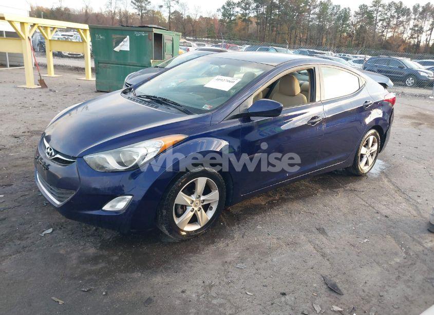 Photo 2 of 2013 Hyundai Elantra GLS (VIN 5NPDH4AE7DH447476)