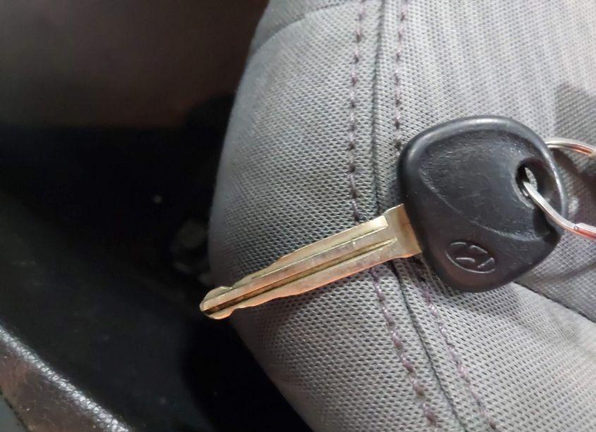 Photo 11 of 2013 Hyundai Elantra GLS (VIN 5NPDH4AE7DH453598)