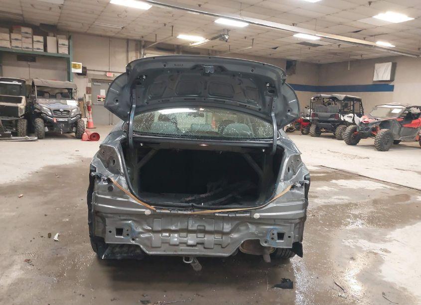 Photo 16 of 2013 Hyundai Elantra GLS (VIN 5NPDH4AE7DH453598)