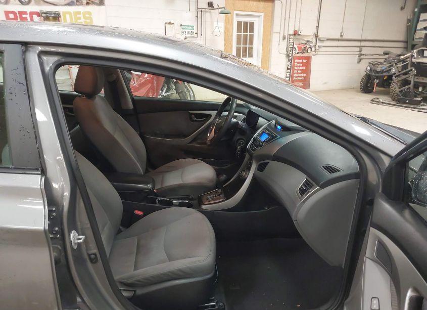 Photo 5 of 2013 Hyundai Elantra GLS (VIN 5NPDH4AE7DH453598)