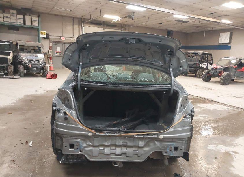 Photo 6 of 2013 Hyundai Elantra GLS (VIN 5NPDH4AE7DH453598)