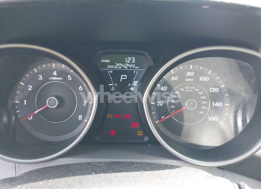 Photo 7 of 2013 Hyundai Elantra GLS (VIN 5NPDH4AE7DH453651)