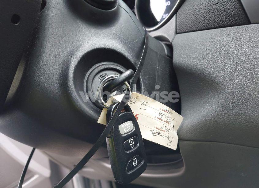 Photo 11 of 2014 Hyundai Elantra SE (VIN 5NPDH4AE7EH462402)