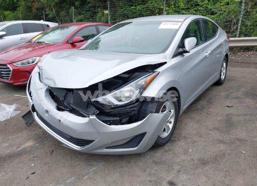Photo 2 of 2014 Hyundai Elantra SE (VIN 5NPDH4AE7EH462402)