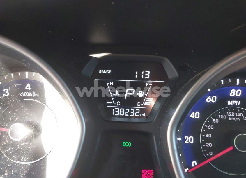 Photo 15 of 2014 Hyundai Elantra SE (VIN 5NPDH4AE7EH467387)