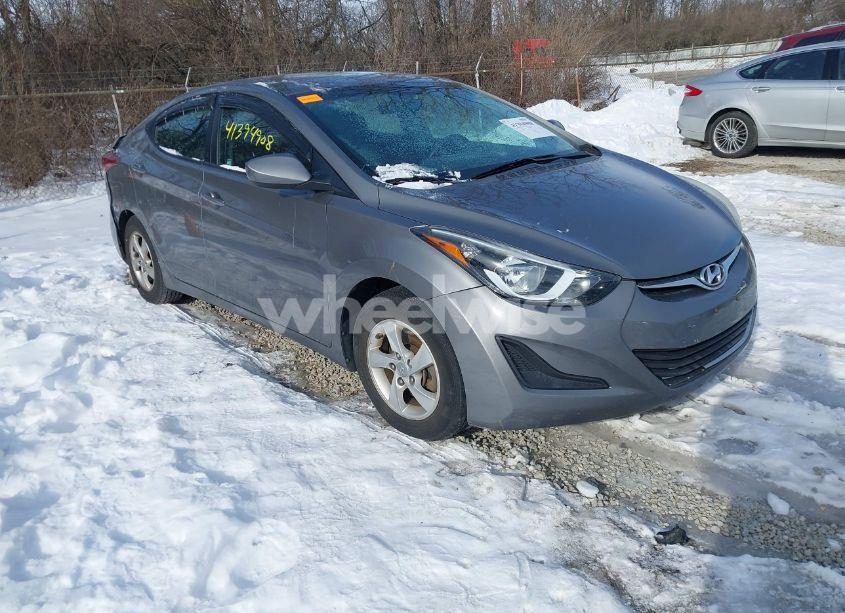 2014 Hyundai Elantra SE (VIN 5NPDH4AE7EH474694) main photo