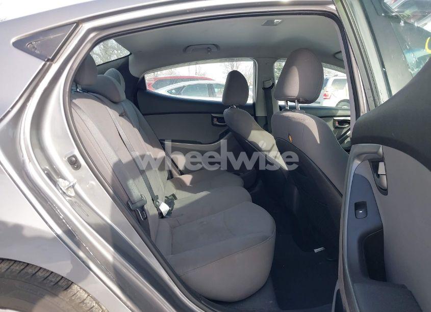 Photo 8 of 2014 Hyundai Elantra SE (VIN 5NPDH4AE7EH474694)
