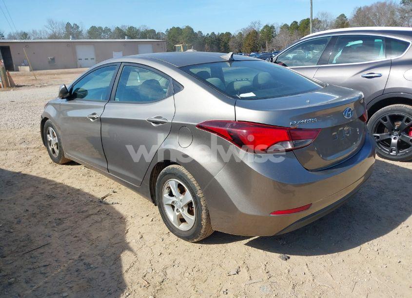 Photo 3 of 2014 Hyundai Elantra SE (VIN 5NPDH4AE7EH480625)