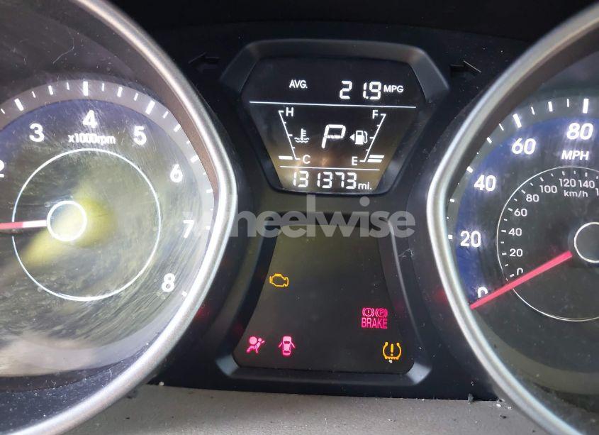 Photo 7 of 2014 Hyundai Elantra SE (VIN 5NPDH4AE7EH480625)