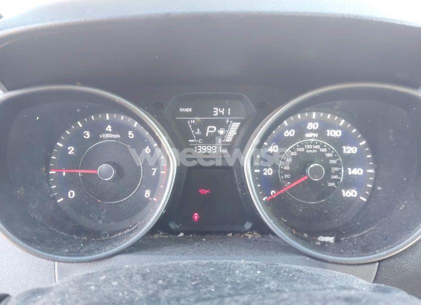 Photo 7 of 2014 Hyundai Elantra SE (VIN 5NPDH4AE7EH484545)