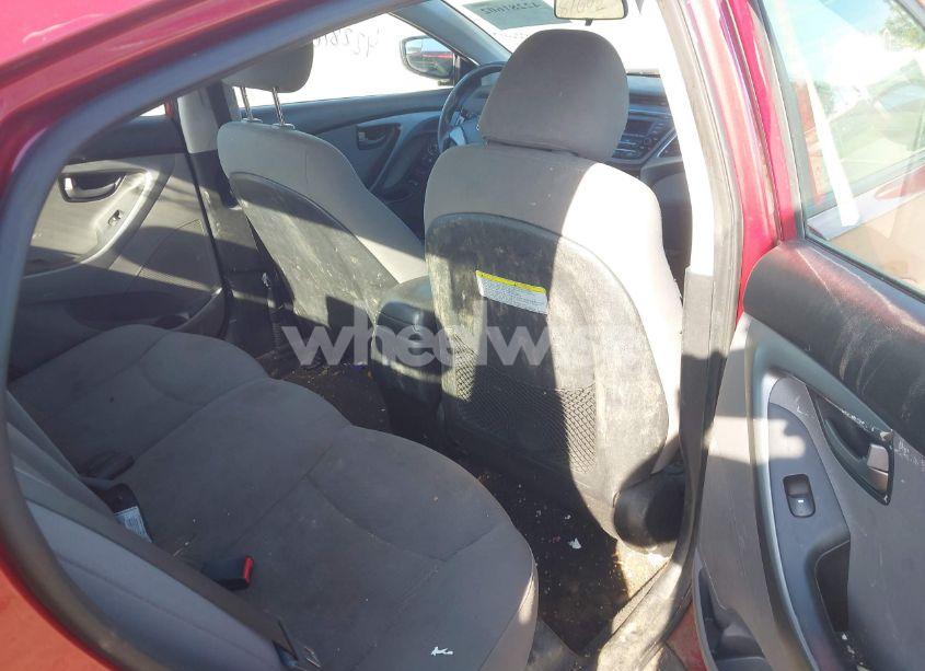 Photo 8 of 2014 Hyundai Elantra SE (VIN 5NPDH4AE7EH484545)