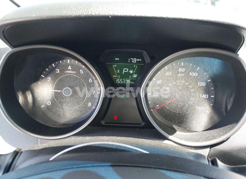 Photo 7 of 2014 Hyundai Elantra SE (VIN 5NPDH4AE7EH485551)