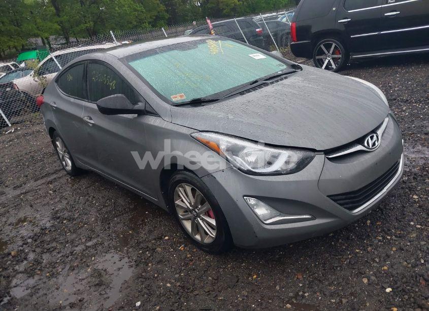 2014 Hyundai Elantra SE (VIN 5NPDH4AE7EH516331) main photo
