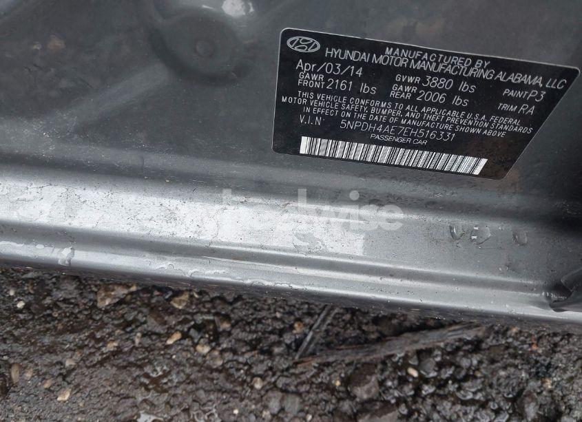 Photo 9 of 2014 Hyundai Elantra SE (VIN 5NPDH4AE7EH516331)