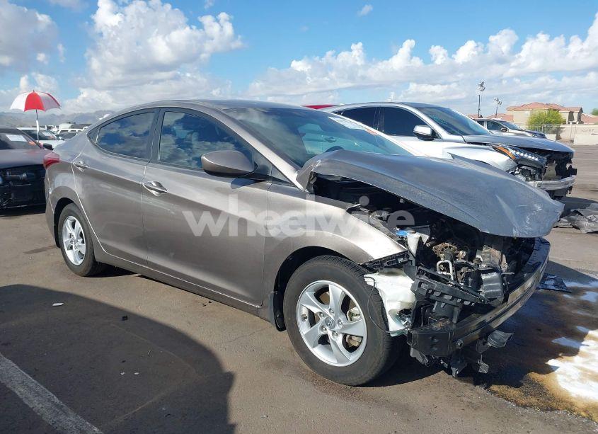 2014 Hyundai Elantra SE (VIN 5NPDH4AE7EH518886) main photo