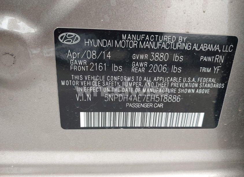 Photo 9 of 2014 Hyundai Elantra SE (VIN 5NPDH4AE7EH518886)