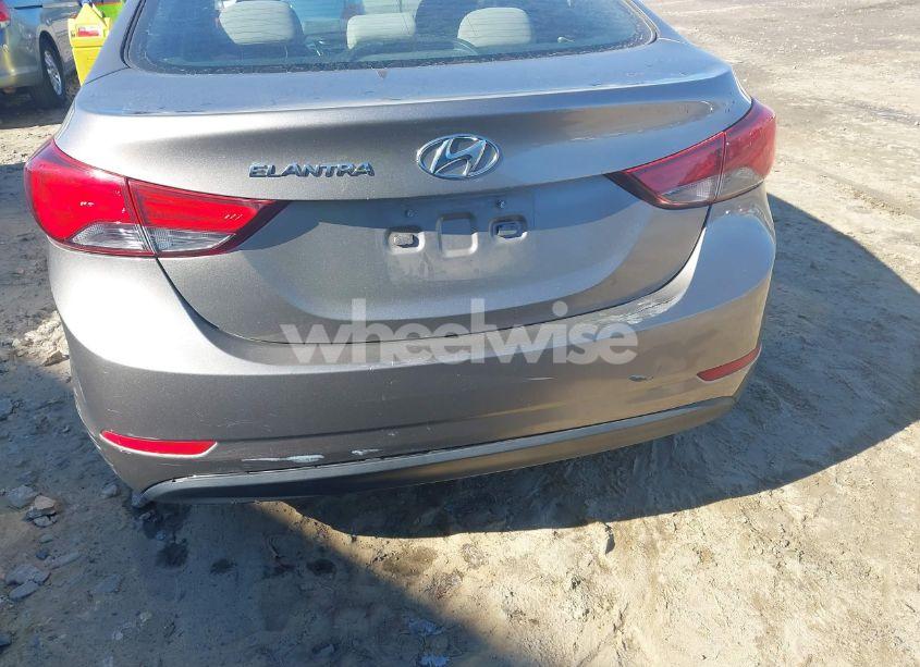 Photo 13 of 2014 Hyundai Elantra SE (VIN 5NPDH4AE7EH526826)