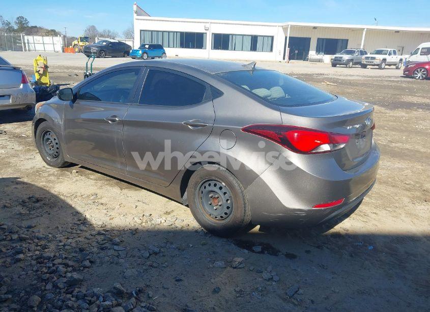Photo 3 of 2014 Hyundai Elantra SE (VIN 5NPDH4AE7EH526826)