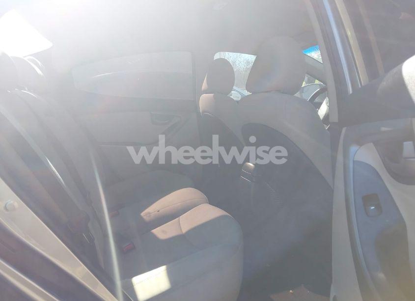 Photo 8 of 2014 Hyundai Elantra SE (VIN 5NPDH4AE7EH526826)