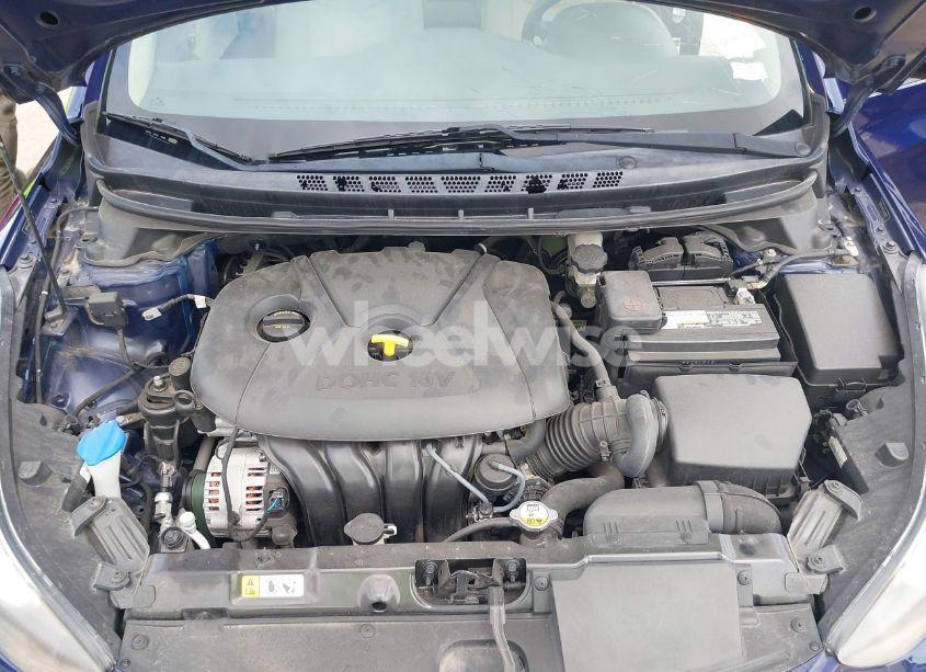 Photo 10 of 2014 Hyundai Elantra SE (VIN 5NPDH4AE7EH529807)