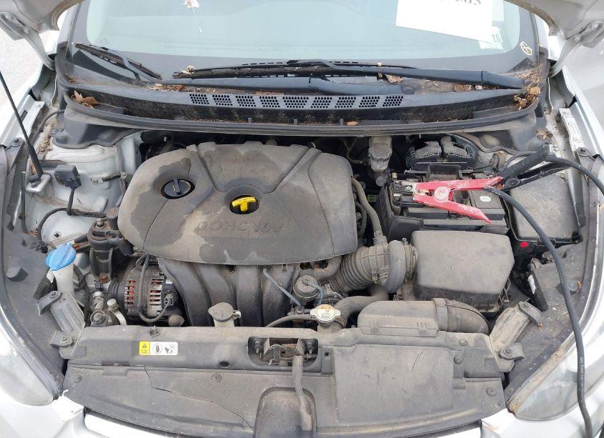 Photo 10 of 2015 Hyundai Elantra SE (VIN 5NPDH4AE7FH564459)