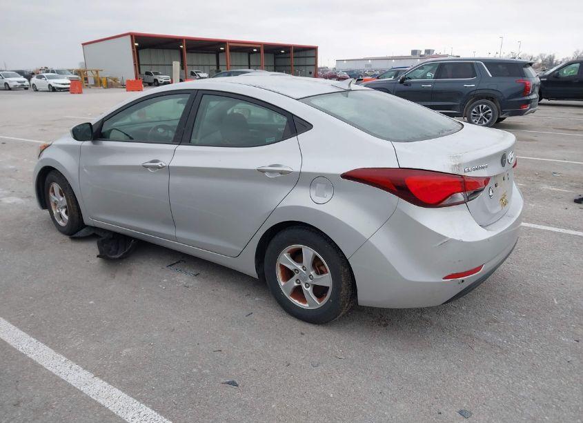 Photo 3 of 2015 Hyundai Elantra SE (VIN 5NPDH4AE7FH564459)
