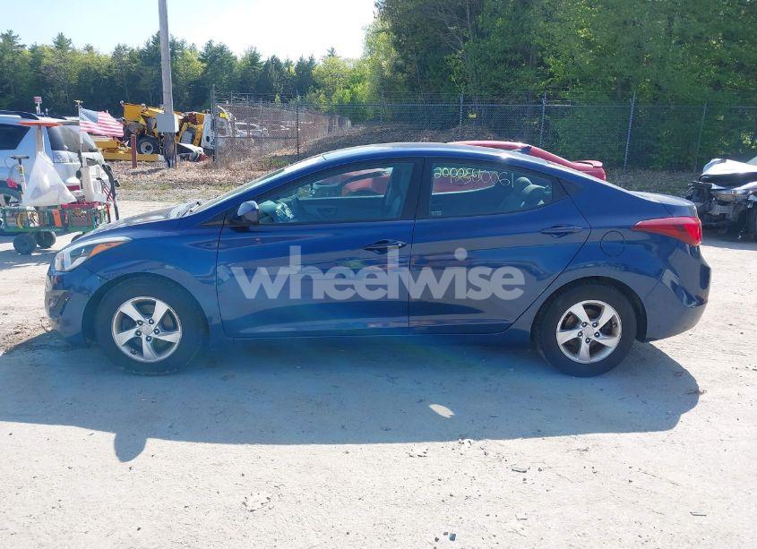Photo 12 of 2015 Hyundai Elantra SE (VIN 5NPDH4AE7FH565322)