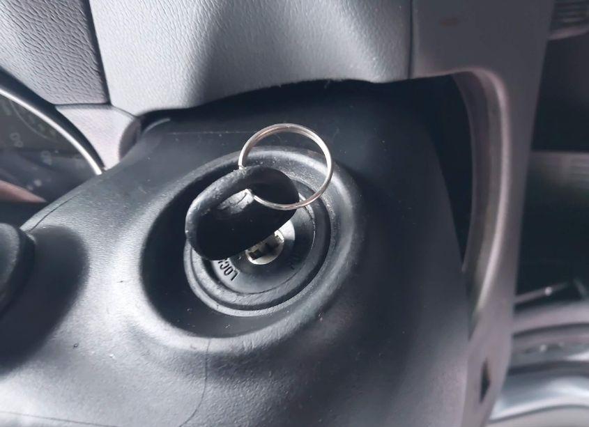 Photo 11 of 2015 Hyundai Elantra SE (VIN 5NPDH4AE7FH567667)