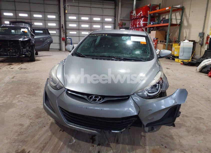 Photo 12 of 2015 Hyundai Elantra SE (VIN 5NPDH4AE7FH571699)