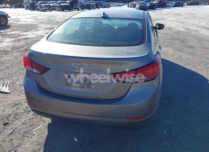 Photo 16 of 2015 Hyundai Elantra SE (VIN 5NPDH4AE7FH583240)