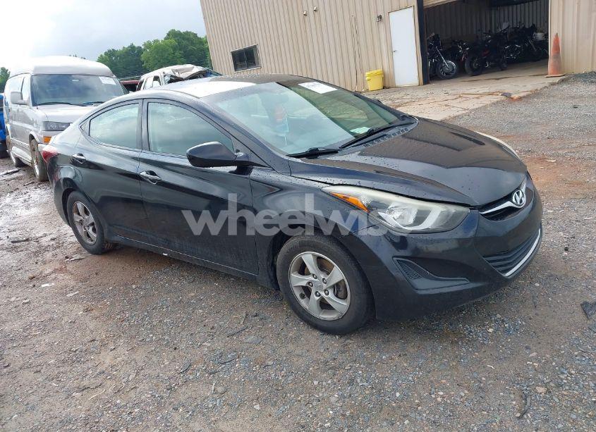 2015 Hyundai Elantra SE (VIN 5NPDH4AE7FH589958) main photo