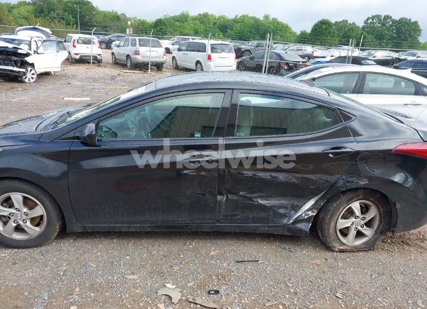 Photo 14 of 2015 Hyundai Elantra SE (VIN 5NPDH4AE7FH589958)