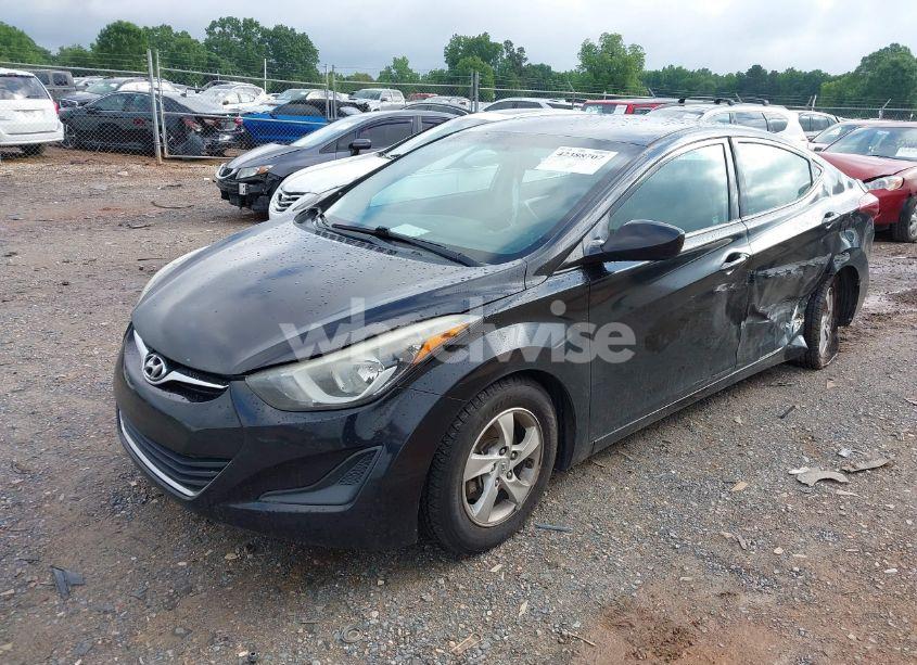 Photo 2 of 2015 Hyundai Elantra SE (VIN 5NPDH4AE7FH589958)