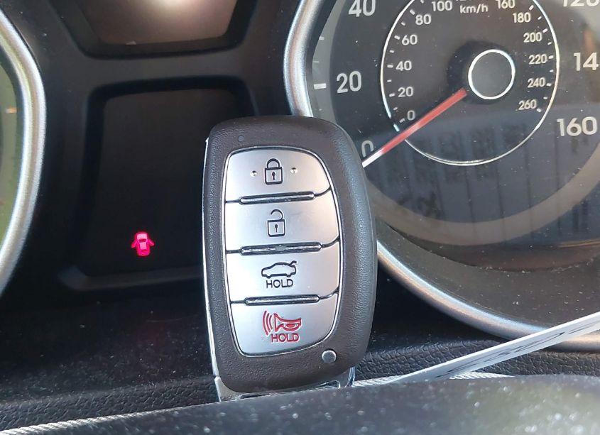 Photo 11 of 2015 Hyundai Elantra LIMITED (VIN 5NPDH4AE7FH609416)