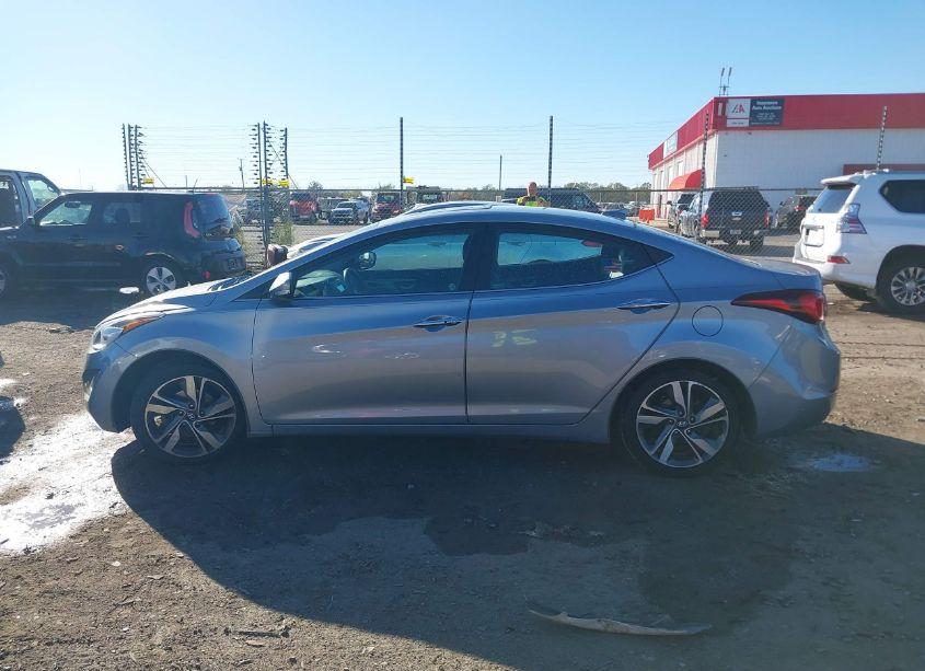 Photo 14 of 2015 Hyundai Elantra LIMITED (VIN 5NPDH4AE7FH609416)