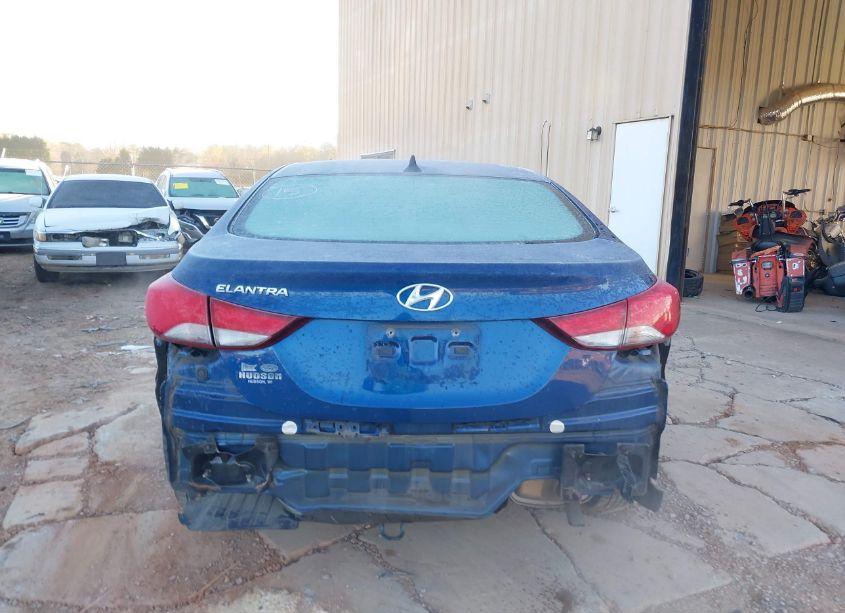 Photo 16 of 2015 Hyundai Elantra SE (VIN 5NPDH4AE7FH614762)