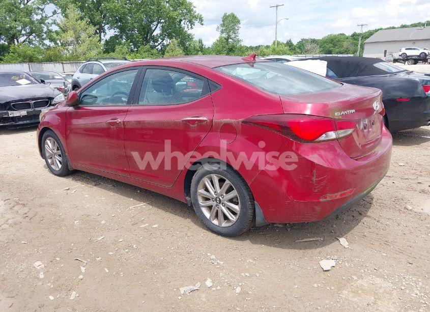 Photo 3 of 2015 Hyundai Elantra SE (VIN 5NPDH4AE7FH617435)