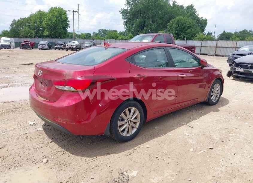 Photo 4 of 2015 Hyundai Elantra SE (VIN 5NPDH4AE7FH617435)