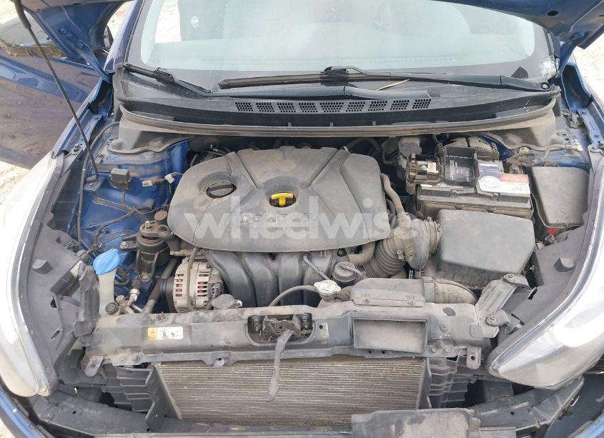 Photo 10 of 2015 Hyundai Elantra SE (VIN 5NPDH4AE7FH620805)