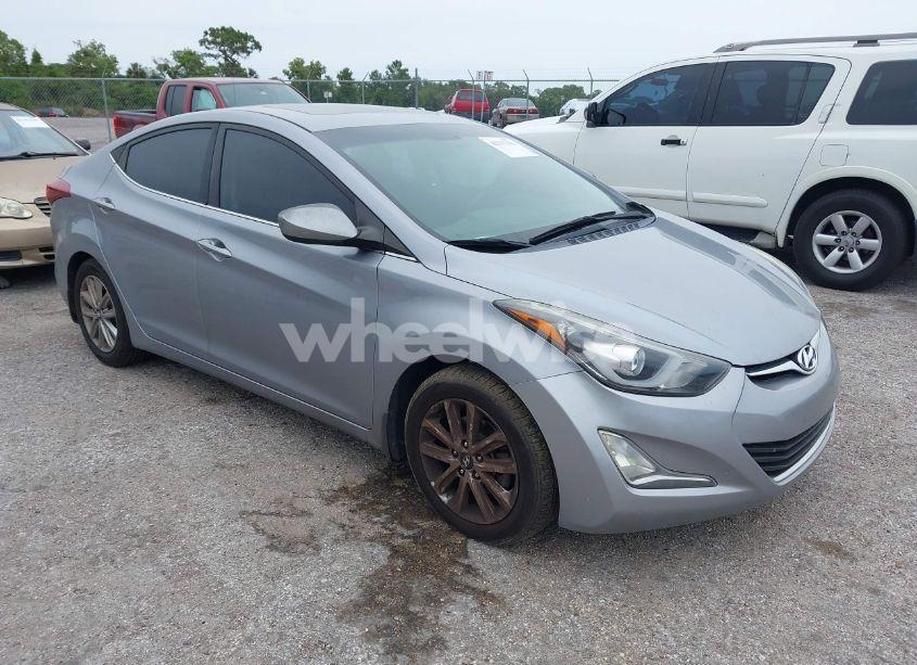 2015 Hyundai Elantra SE (VIN 5NPDH4AE7FH640763) main photo