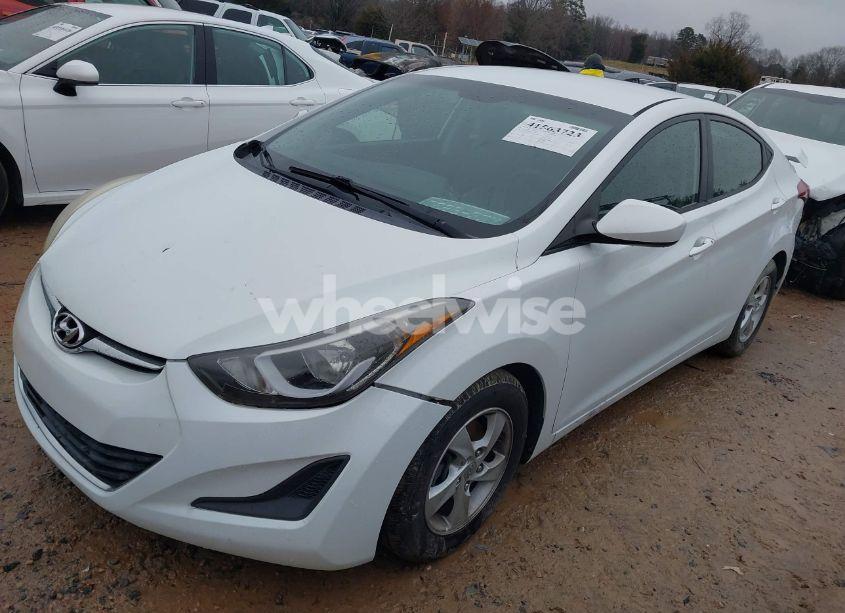 Photo 2 of 2015 Hyundai Elantra SE (VIN 5NPDH4AE7FH650385)