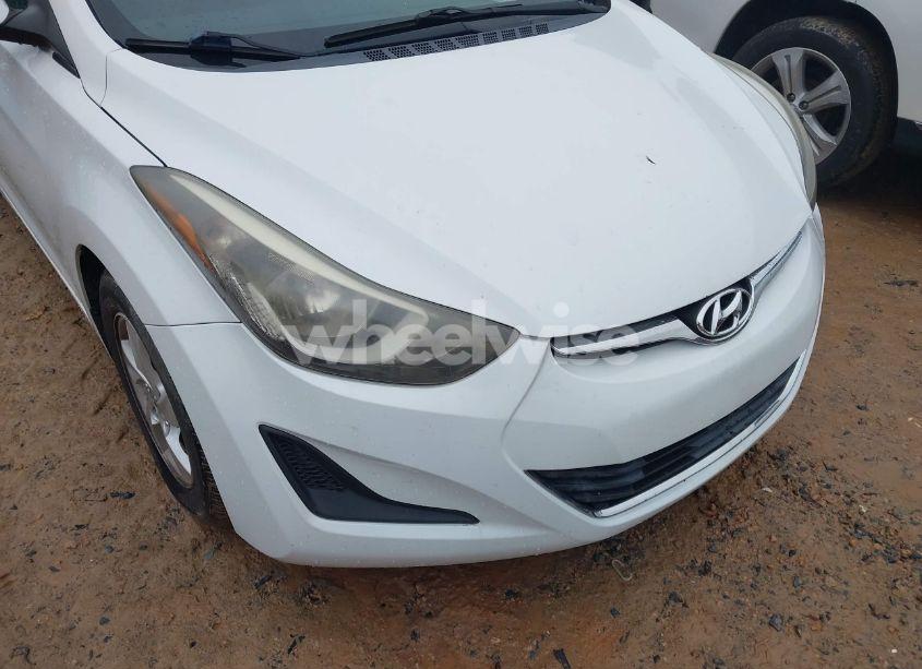 Photo 6 of 2015 Hyundai Elantra SE (VIN 5NPDH4AE7FH650385)