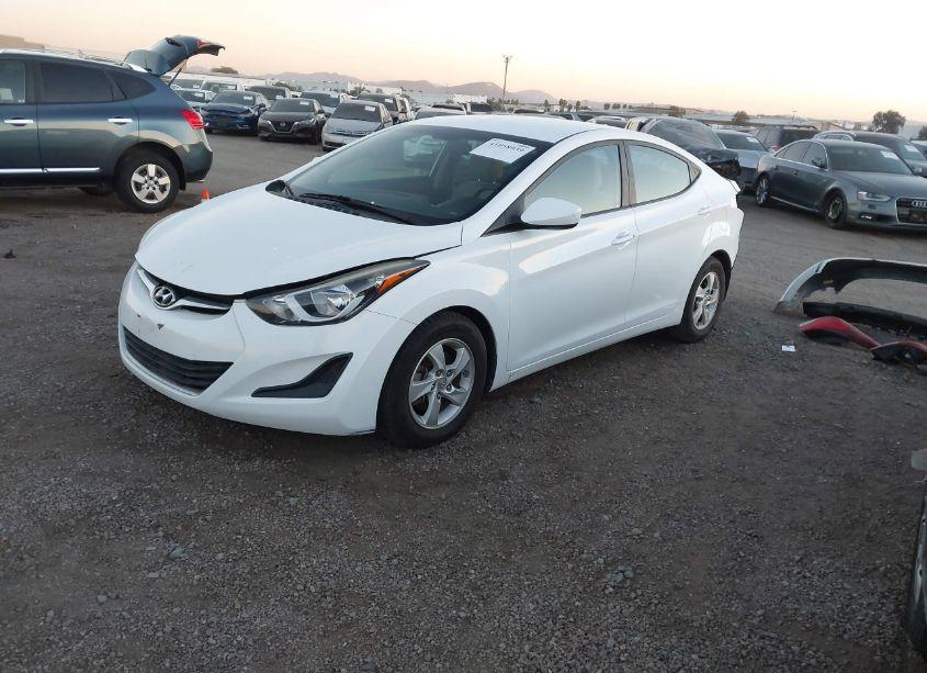 Photo 2 of 2015 Hyundai Elantra SE (VIN 5NPDH4AE7FH651147)