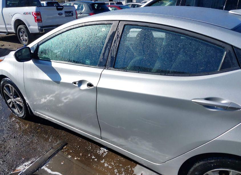 Photo 15 of 2016 Hyundai Elantra SE (VIN 5NPDH4AE7GH659640)