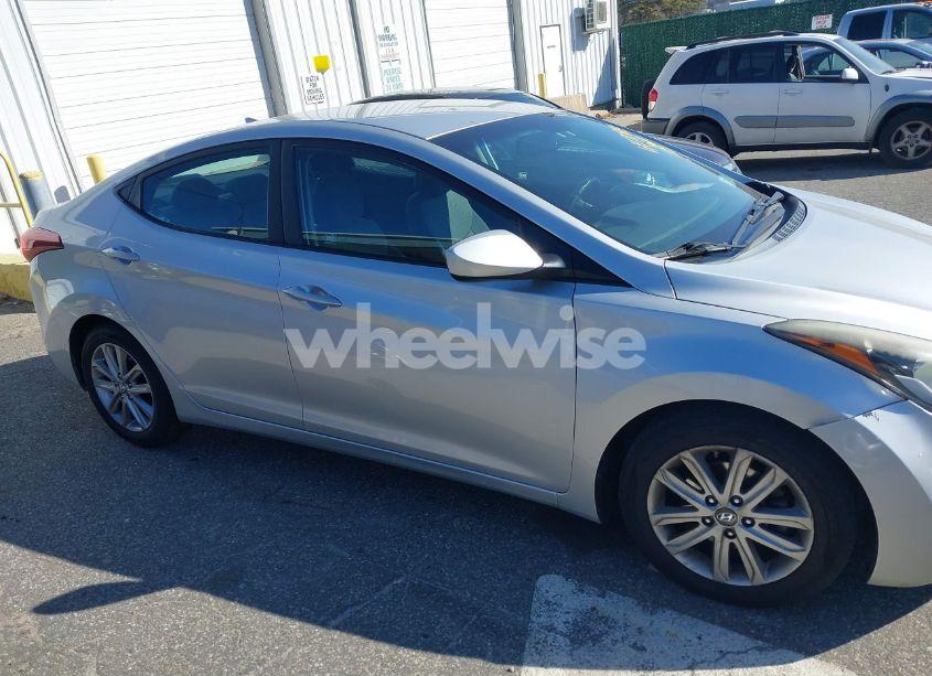 Photo 13 of 2016 Hyundai Elantra SE (VIN 5NPDH4AE7GH662098)