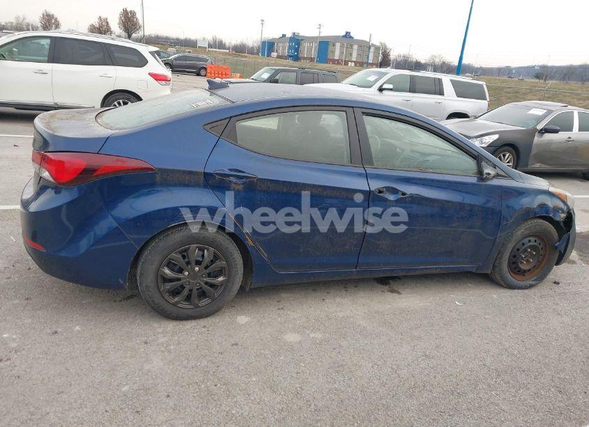 Photo 13 of 2016 Hyundai Elantra SE (VIN 5NPDH4AE7GH672890)