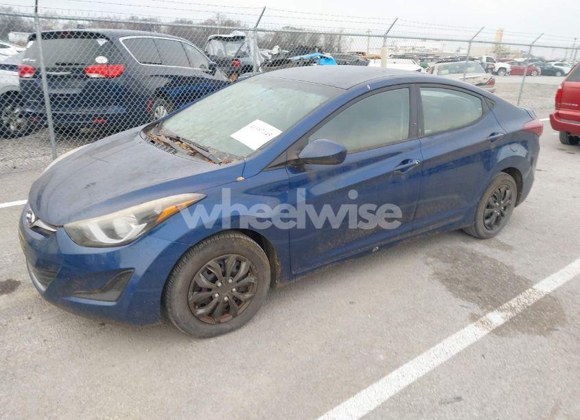 Photo 2 of 2016 Hyundai Elantra SE (VIN 5NPDH4AE7GH672890)