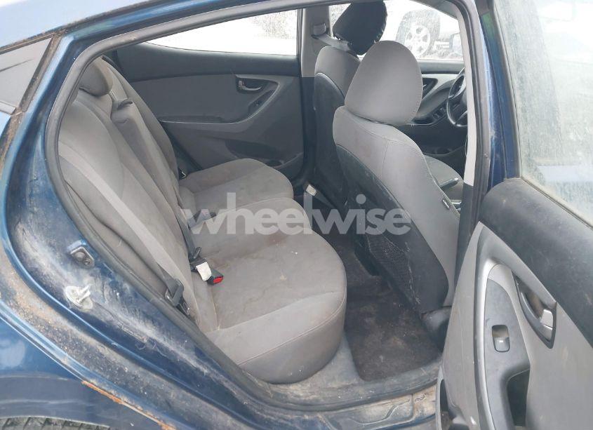 Photo 8 of 2016 Hyundai Elantra SE (VIN 5NPDH4AE7GH672890)