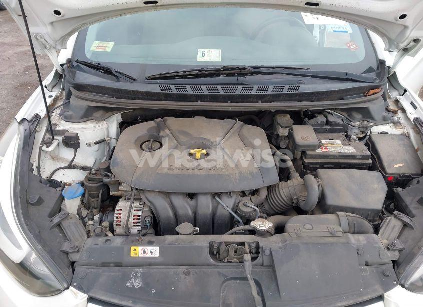 Photo 10 of 2016 Hyundai Elantra SE (VIN 5NPDH4AE7GH677460)